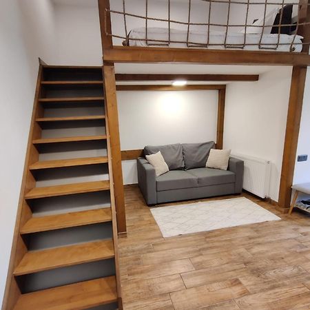 Colfly Studios Braşov Quarto foto