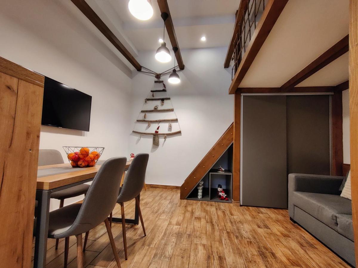 Colfly Studios Braşov Exterior foto