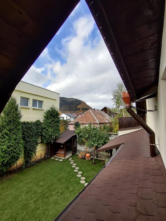 Colfly Studios Braşov Exterior foto